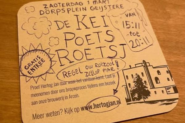 De Keipoetsroetsj op het Dorpsplein Geijsteren